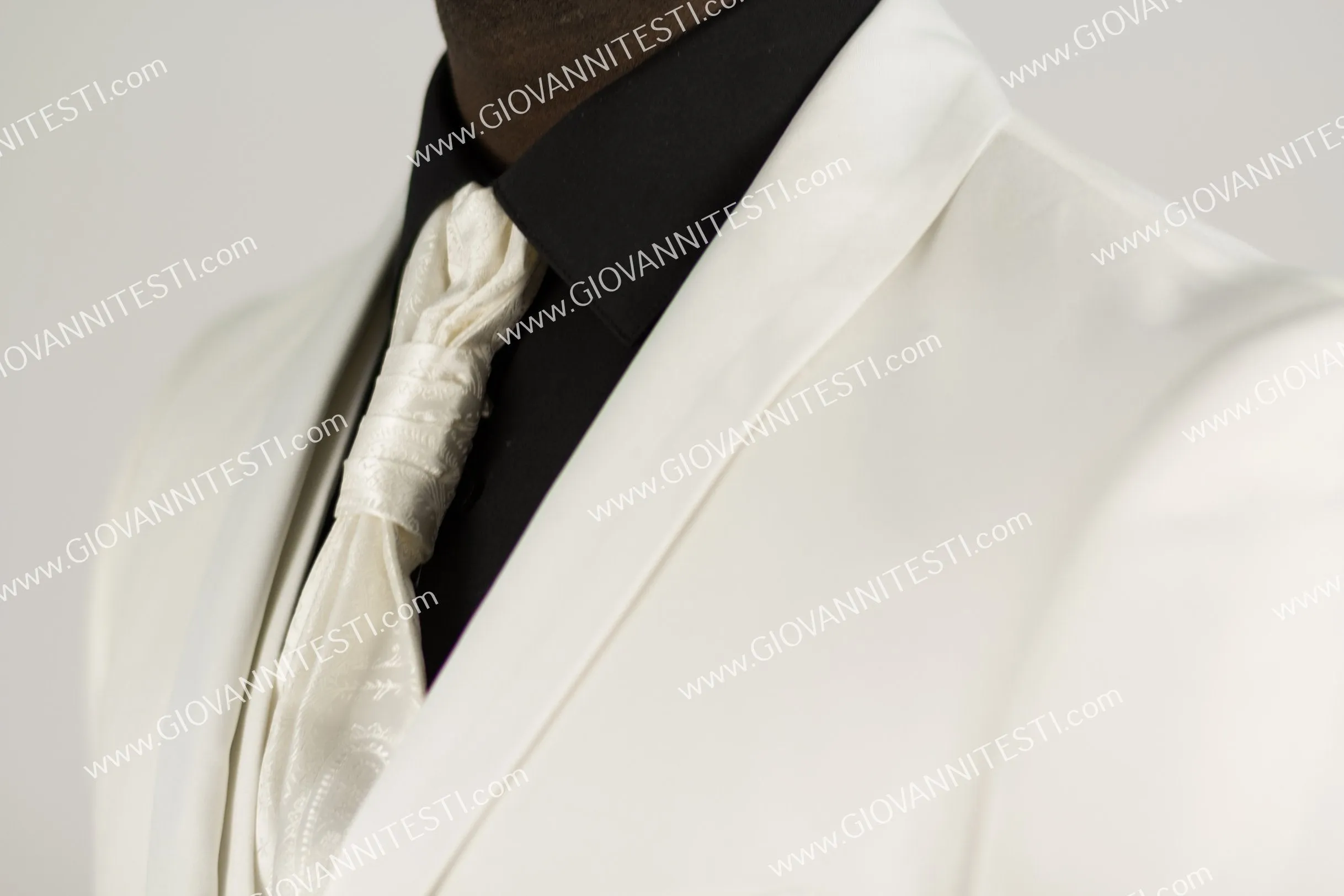 2 Button Shawl Lapel Slim Fit Suit FF2SSX V-4030 IVORY