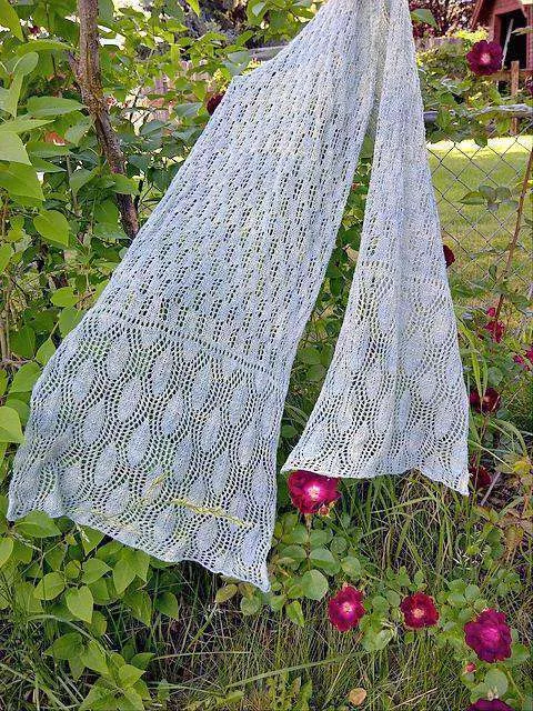 A Cosy Scarf by Laurie Sundstrom-Pattern