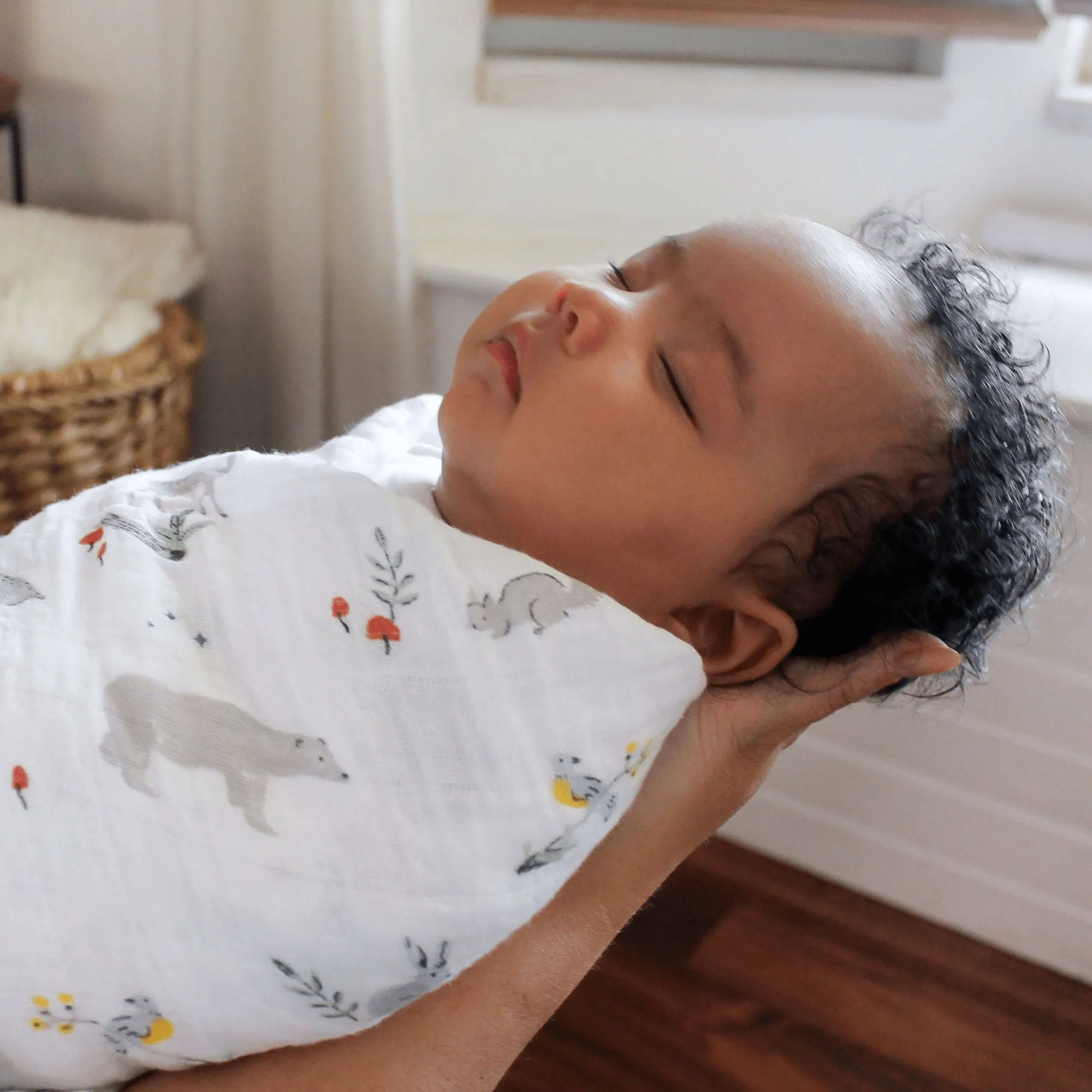 aden   anais Muslin Swaddles - Naturally