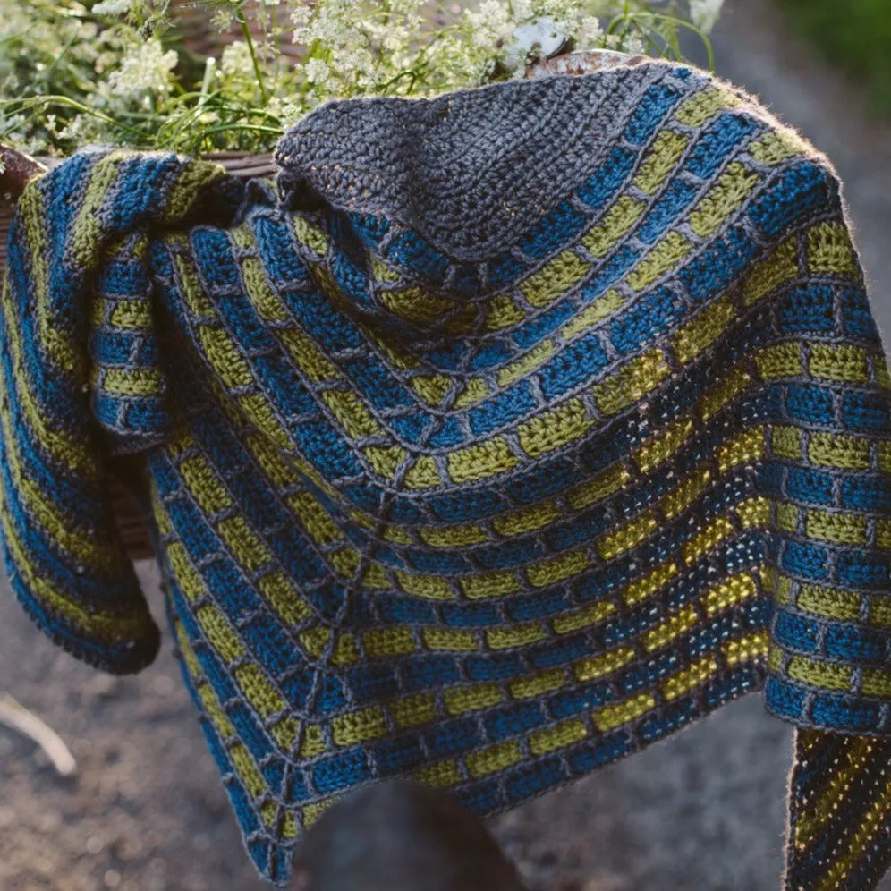 Antracita Shawl