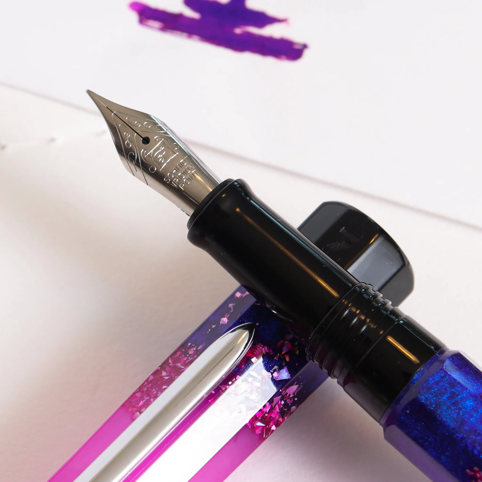 BENU Euphoria Love Story Fountain Pen