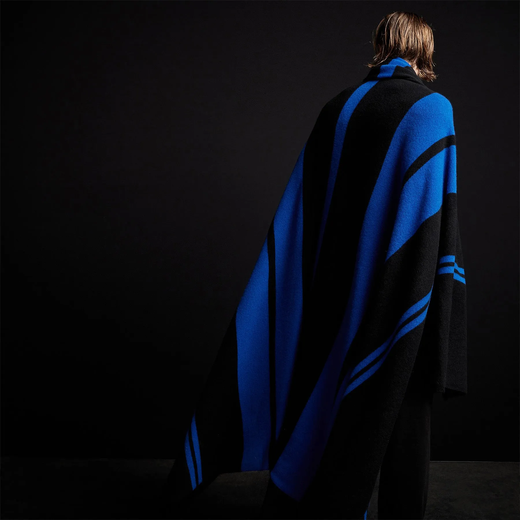 Cashmere Stripe Knit Blanket - Black/Royal Blue