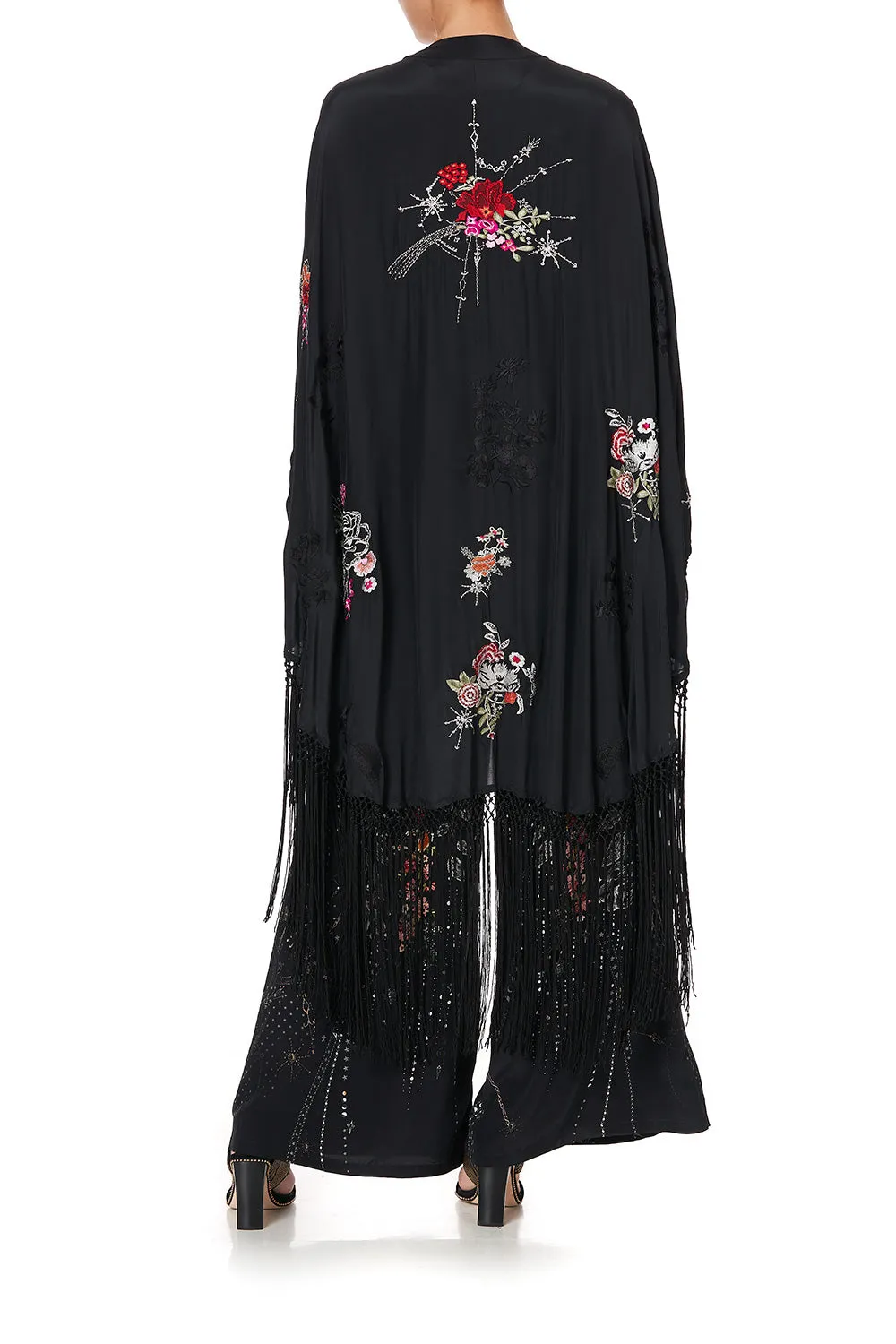 DRAPED HIGH-LOW LAYER TO THE GYPSY