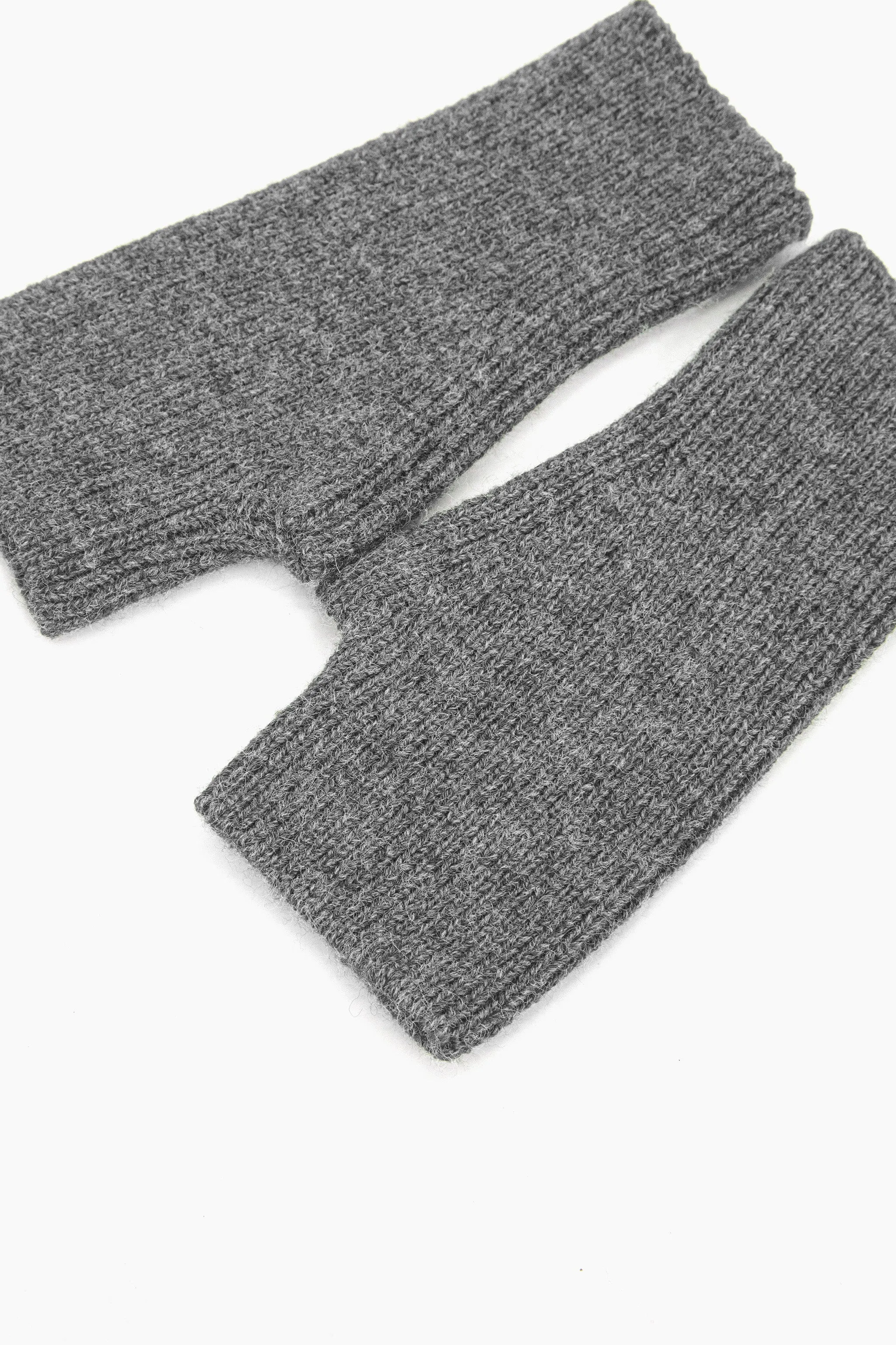 Dylan Wrist Warmers - Dark Grey, Knitted