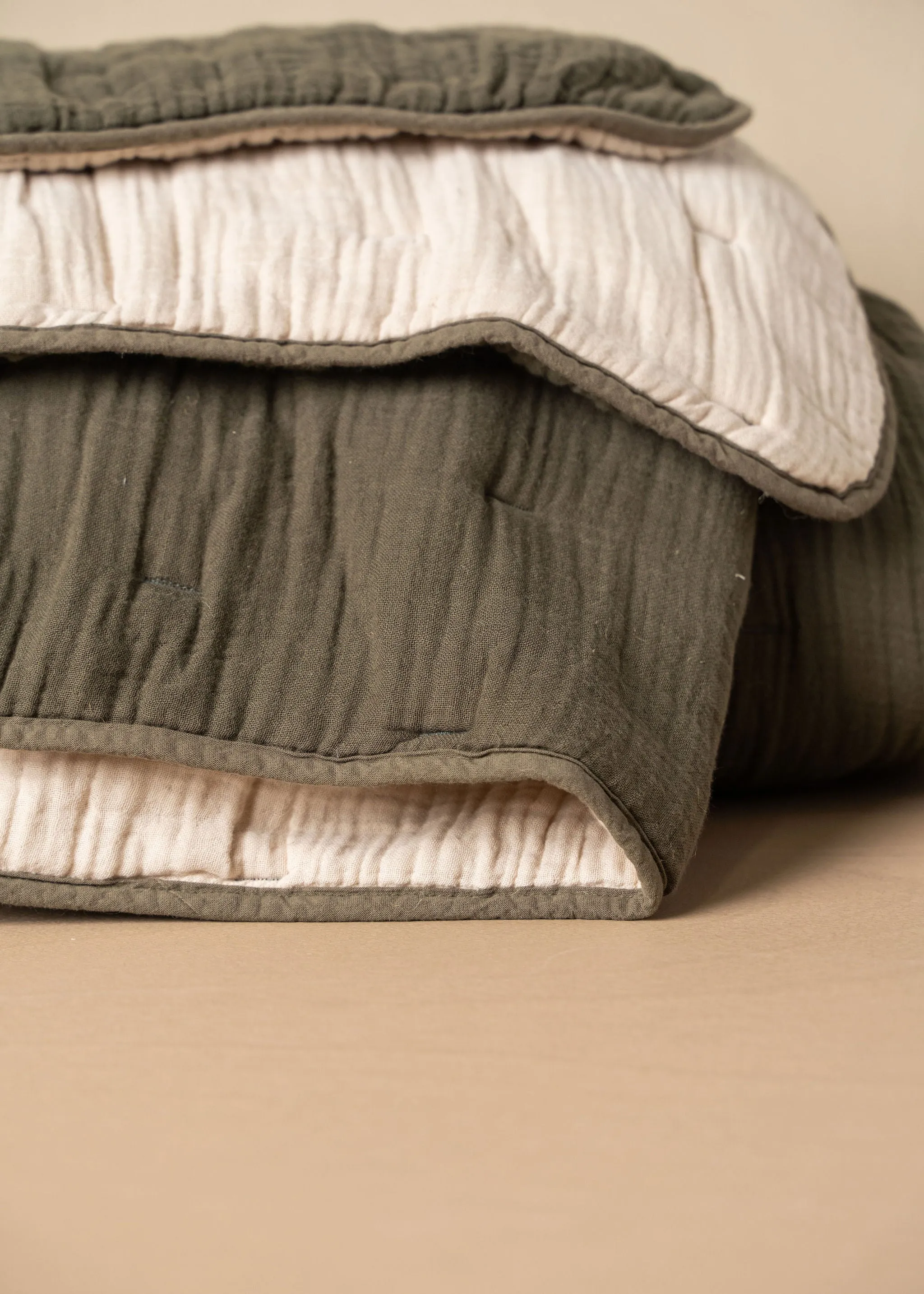 Enes Quilted Bed Cover | Olive