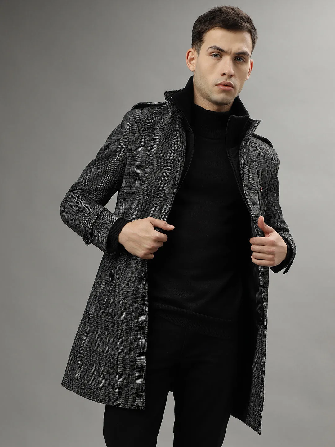 Iconic Men Black Checked Spread Collar Long Sleeves Overcoat