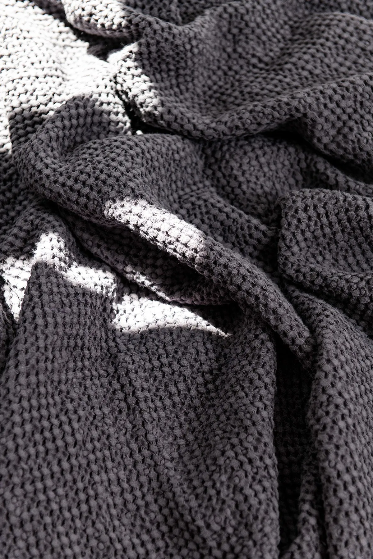 Linen waffle blanket in Charcoal by AmourLinen