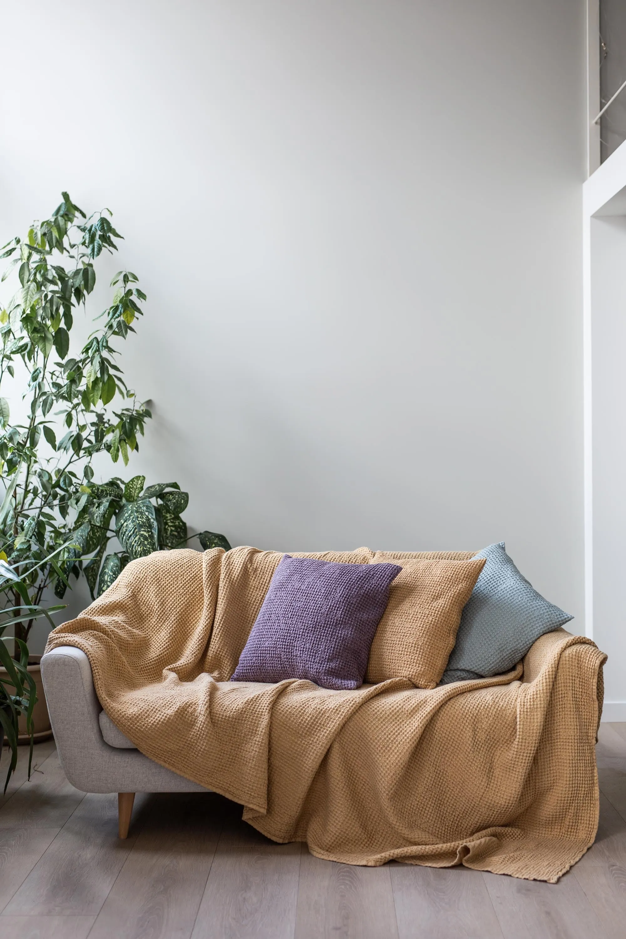 Linen waffle blanket in Mustard by AmourLinen