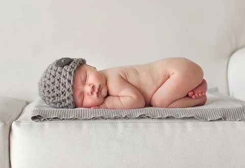 Newborn Gray Baby Button Hat