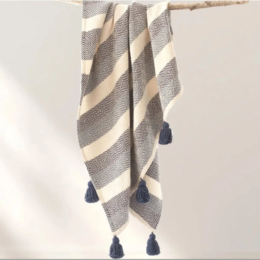 Oversized Wide Striped Throw