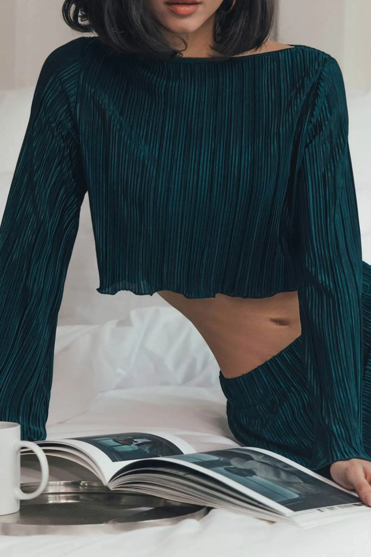 Pleated Flares Sleeve Crop Top Midi Skirt Suits