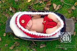 Santa Baby Newborn Egg Bowl Diaper Cover Hat Set