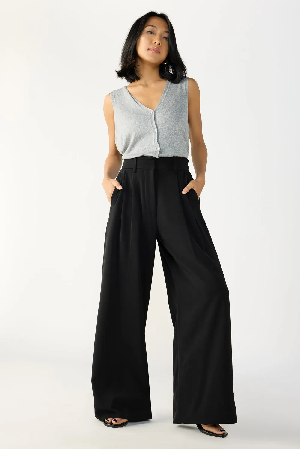 Soot Black Adjustable Korean Pants