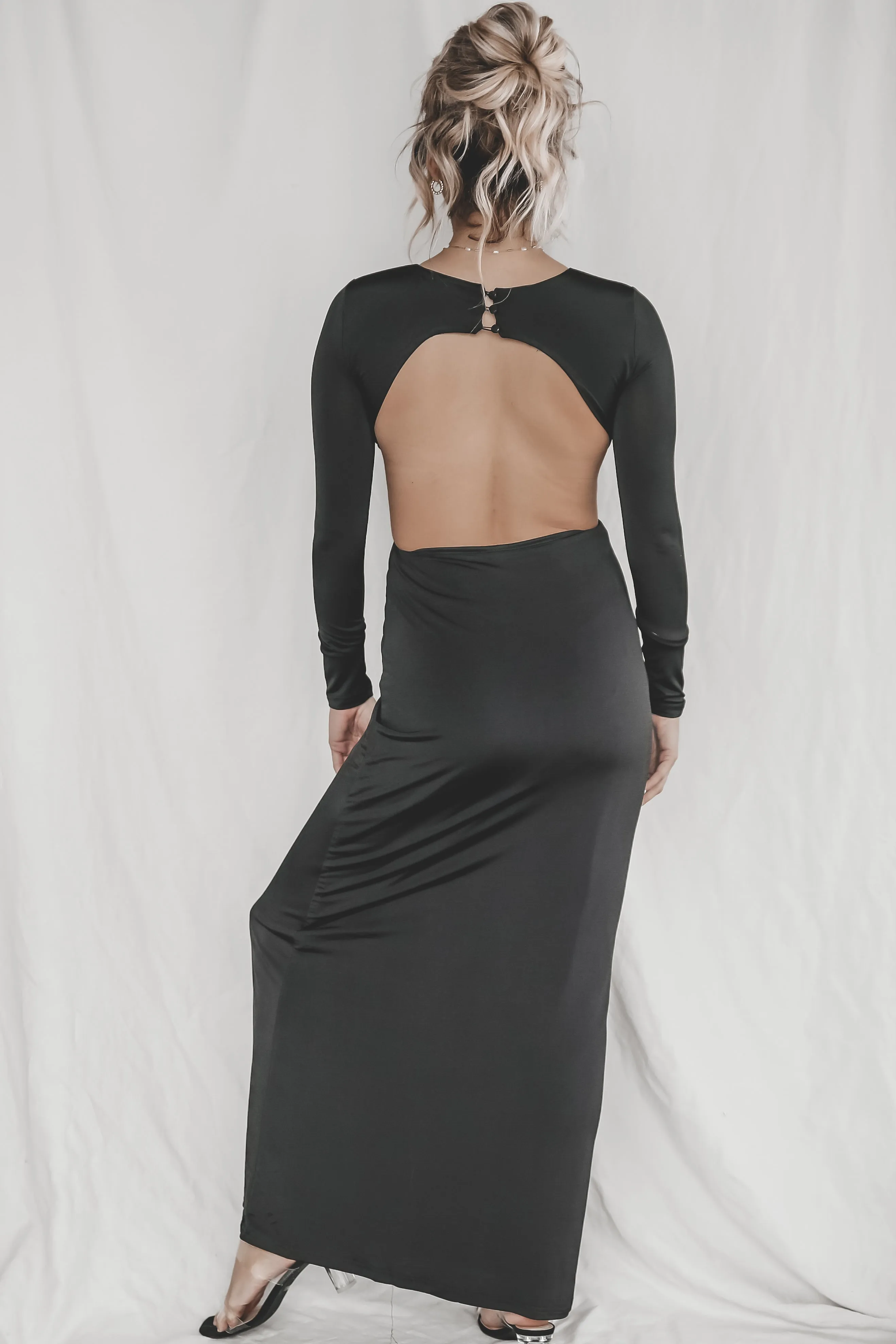 Spicy In The Back Long Sleeve Black Maxi Dress