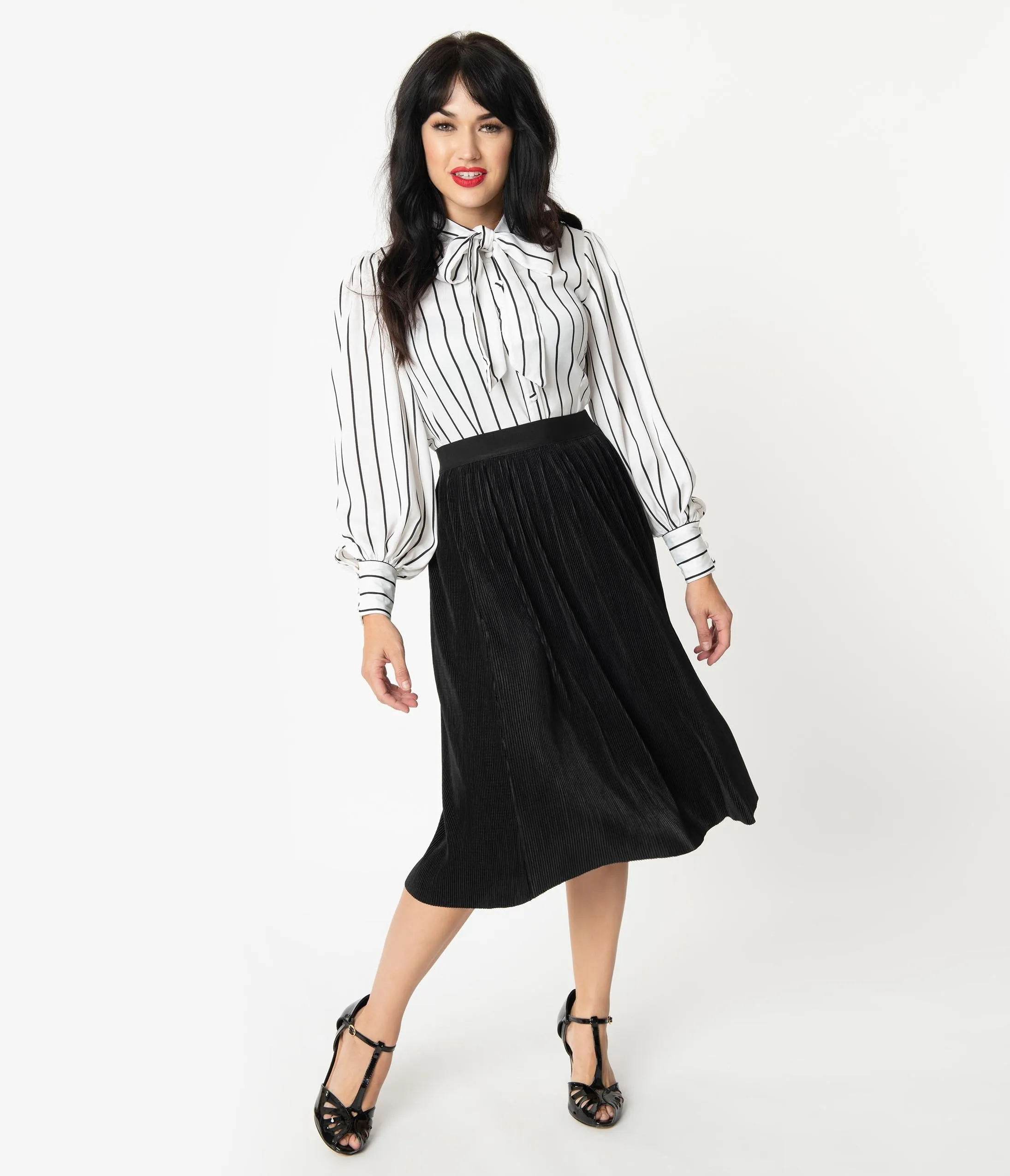 Unique Vintage Black Pleated Susie Skirt