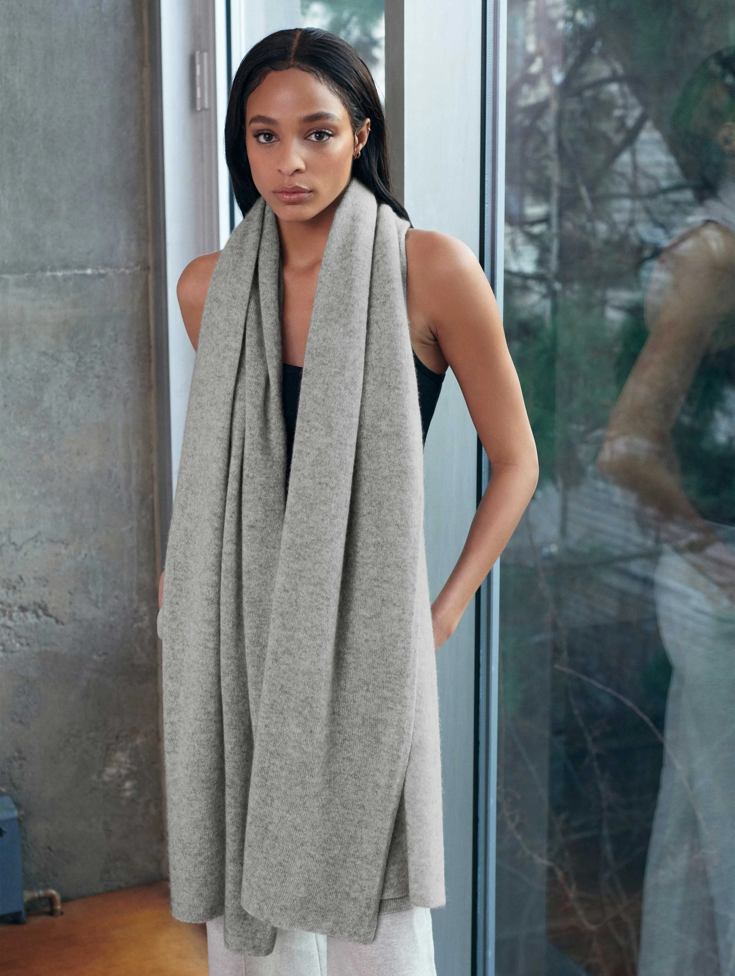 White   Warren - Cashmere Travel Wrap in Misty Grey Heather