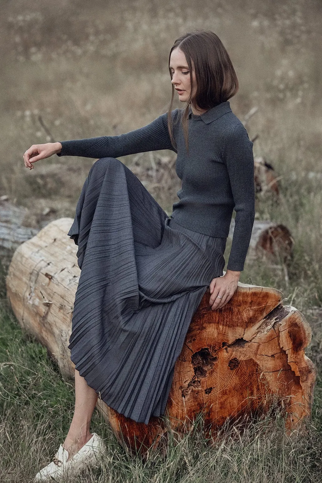 Wool Blend Pleated Skirt-Dark Grey